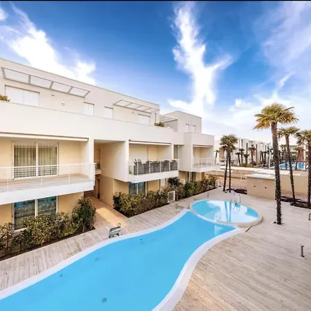 شقة Elegante Con Piscina A ليدو دي يسولو